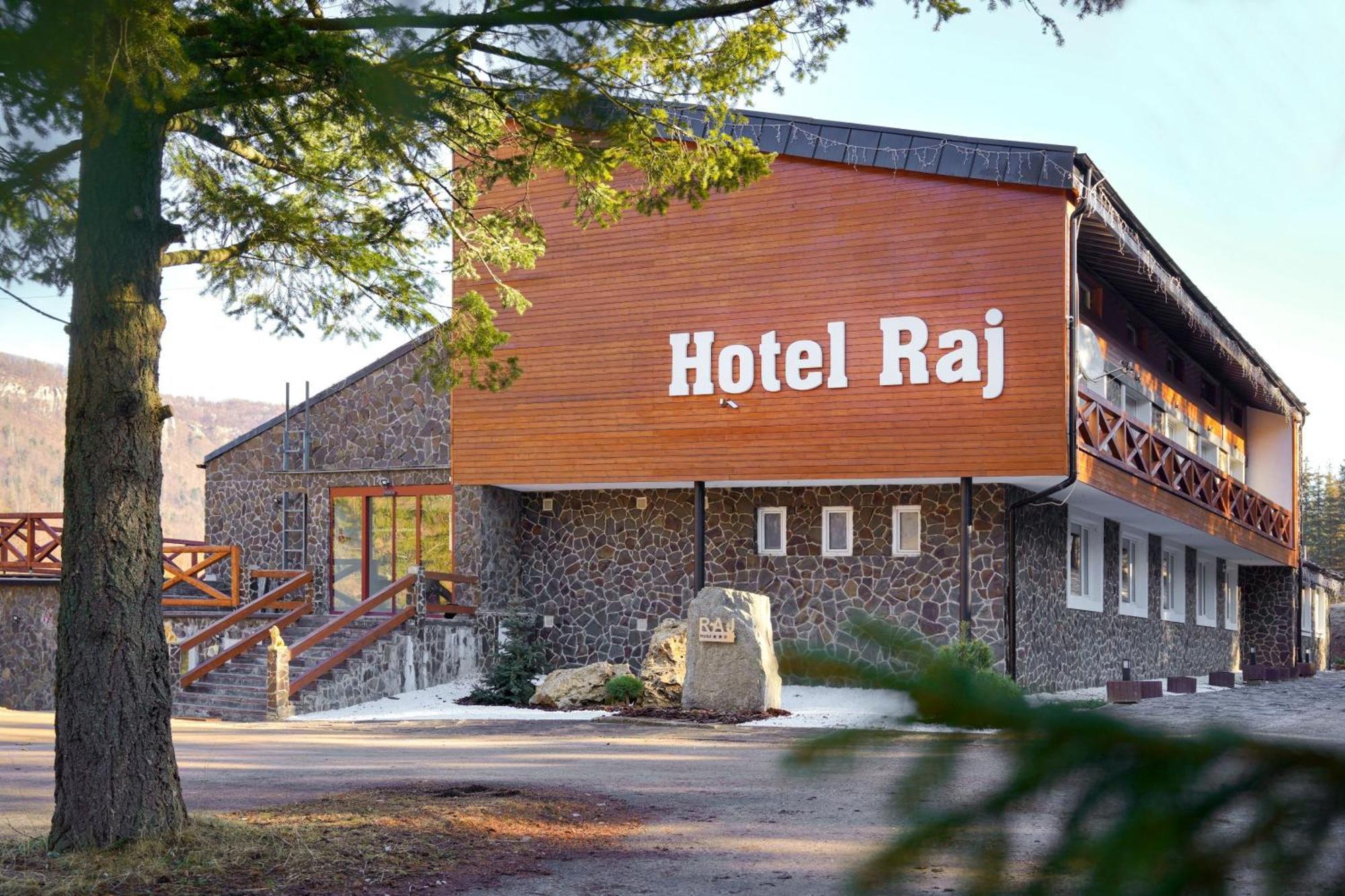 Hotel Raj デディンキ エクステリア 写真