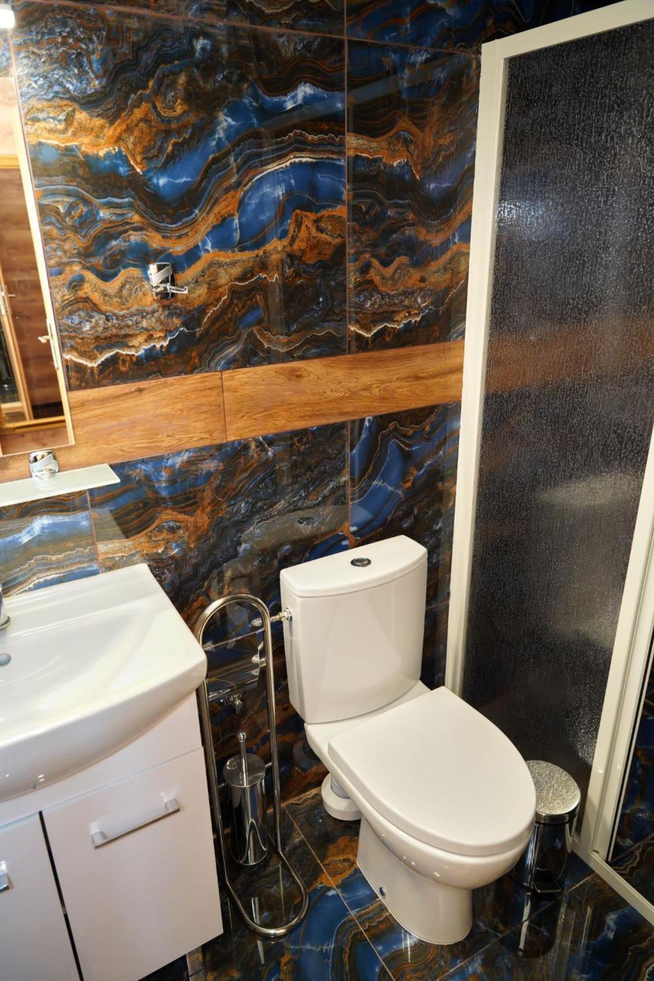 Hotel Raj デディンキ エクステリア 写真